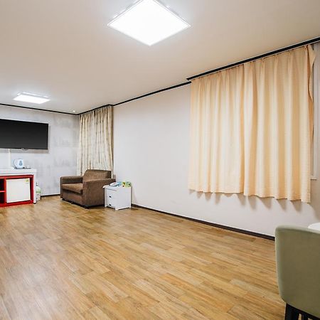 Oakra Hotel Jeju Exterior photo